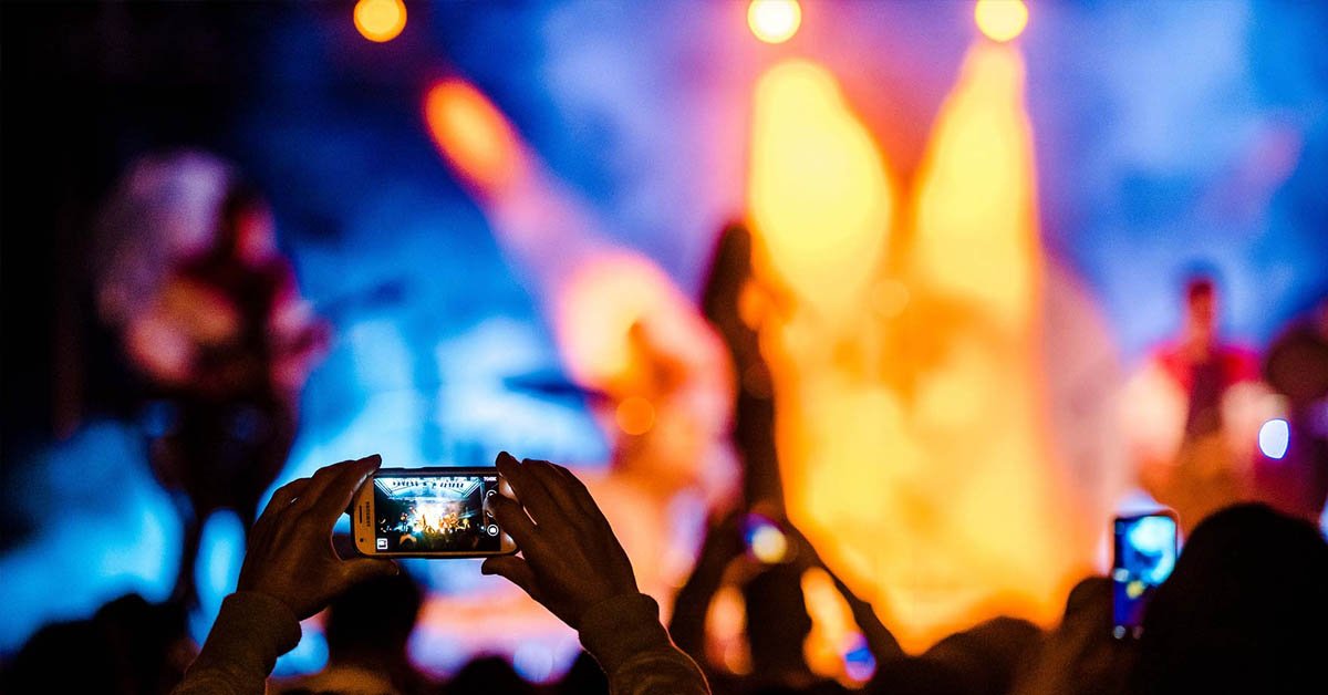 Alquiler de sonido e iluminación para eventos ¡Sácale el máximo partido! 4 iluminacion y sonido para festivales