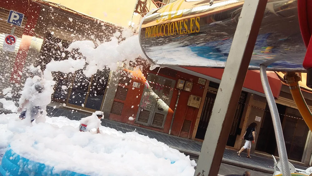 fiesta espuma 002.jpg -